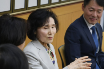 김문수 배우자 설난영 &quot;'미스 가락시장' 발언에 한소리했다&quot;
