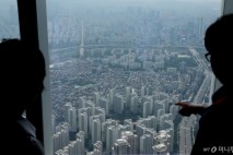 '돈만 있으면 된다?' 韓 땅 쓸어담는 중국인들…'역차별' 막는 법 나왔다