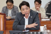 민주 "대통령실 이어 국정원도 내란 증거 인멸 시도"
