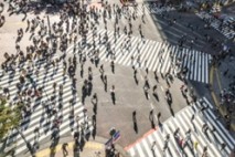 "중국인들한테 속수무책 당하고 있어"…아파트서 밀려나자 뒤늦게 놀란 '이 나라'