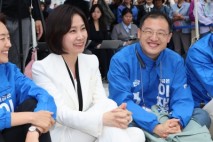 金 거리 두고 反明만 외친 한동훈… 민주 교류설 선 그은 홍준표