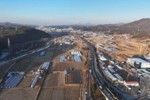 [에너지 하이웨이 특수] 전문가들 &quot;'산업의 쌀' 반도체가 우선, 용인 클러스터 연계 대안은···&quot;