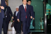 민주, 특검 출석 尹에 &quot;법꾸라지…이제 구속 수사가 답&quot;