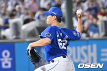 [사진] 역투하는 김재윤