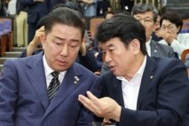 민주 문진석, 