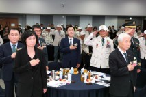 김태흠 