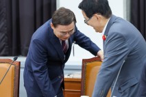 이종석 “김정은 독재자, 난 자주파도 동맹파도 아닌 실익파”