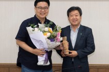 ‘독도 지킴이’ 서경덕 교수, 울릉군 홍보대사 위촉