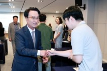 박동식 사천시장, “민원 담당 공무원 노고에 감사”