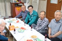 진병영 함양군수, 휴천면서 폭염 대비 민생행보 펼쳐