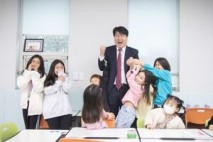[취임 3년] 강범석 구청장, “아이와 청소년들이 미래를 꿈꾸는 도시