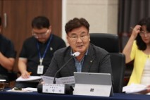 최명서 영월군수, 이동군수실 운영