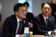의대생 복귀부터 풀자?…박주민 