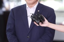 윤호중 