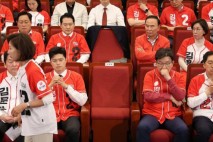 국민의힘, 출구조사 큰 격차에 실망감 역력