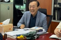 김윤덕, 민주당 사무총장 ‘다섯 번째’ 유임..'최다 기록'