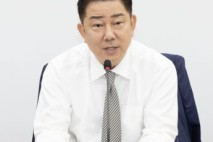 "박범계 안돼" "청래보단 찬대"…민주당 위에 '극성 개딸' 있다