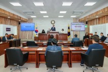 울릉군의회, 제1차 정례회 마무리…조례안·결산안·군정 질문 등 현안 심의