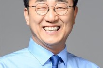 김윤덕 의원, 더불어민주당 사무총장 ‘다섯 번째’ 유임