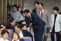 새벽 후보교체 당무감사···비대위 회의록 확보도 못한 국힘