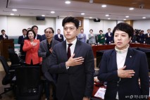 우군 찾는 국힘 김용태, 혁신토론회서 