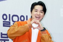 조정식, 문항 거래 의혹에 