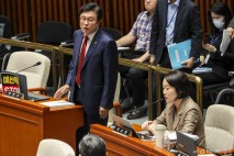 추경 심사, 국민의힘 퇴장에 파행…
