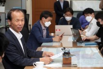 與, 최문순 '알펜시아 입찰담합' 혐의 기소에 "정치검찰 책임 물을 것"