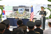 민주 김용만 "국힘, 국회서 백선엽 영화 시사회…순국선열 모독"