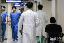 '전공의 요구' 의료계 내부도 이견…"압축된 단일안 필요"[의정갈등 새국면②]