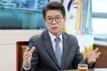정원오 성동구청장 "11년 최대성과 '성수동'…환산보증금 폐지는 숙제"[인터뷰]