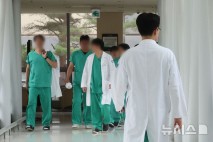 전공의 복귀 기류…복지부 "대화 준비하고 있지만 결정된 건 없어"