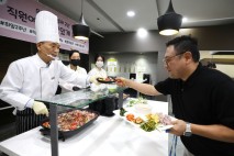 조성명 강남구청장, 민선 3기 3년 맞아 현장 소통
