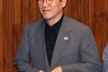 與, 30일 '김민석 인준' 위한 본회의 요구…임명동의안 단독 표결 할 듯