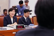 ‘유임’ 송미령 장관, 사퇴 요구에 “최선 다하겠다” 거부…“농망법 표현 사과”