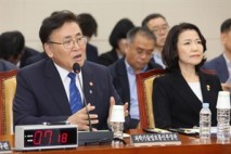 유상임 "SKT 위약금 문제, 7월 4일 입장 밝힐 것"