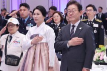 李 대통령, 국가유공자·보훈가족 청와대 초청 