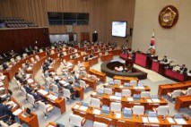 국회 예결위, 추경 정책질의 부터 '우여곡절' 