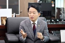 김찬진 인천 동구청장 “동·중구의 순조로운 물리·화학적 결합이 제물포구의 성공”