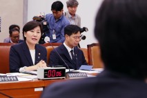 국회서 '송미령 공방'…與 