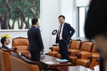 [속보] 상법개정안, 3%룰 포함 처리하기로 여야 합의