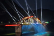단양 고수대교 경관분수 가동 관광객들에게 볼거리 제공