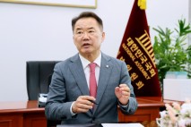 대통령, 장관, 여야 지도부 잇단 산청 방문