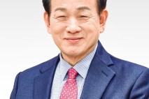 [민선 8기 3주년-문경] 신현국 문경시장 “시민과 함께한 3년⋯명품도시 문경 향해 멈추지 않겠다”