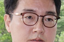 심우정 전격 사의, 검찰개혁에 반발