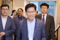 [단독]김문수, 원외 회동서 “내분 말고 야당답게 싸워야”…전대 앞두고 몸풀기