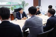 이성윤 국회의원, 전주가정법원 설치 적극 행보... 법원행정처 차장 만나 협력 당부