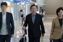 대통령 특사단, 말레이시아 총리 예방…FTA 연내 타결 등 논의