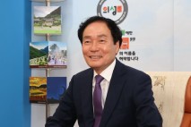 민선 8기 3년 김주수 의성군수 "핵심 현안사업 차질없이 추진"