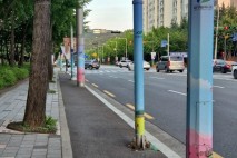 대구 북구 8경 담아 443곳에 '불법광고물 방지시트' 설치